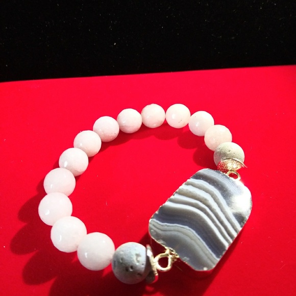 DRUZY-Banded Agate Stone Bracelet - Picture 3 of 4